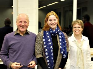 (v.l.) Bernhard Gemlau, Elena Warnecke und Petra Wiskow Ehrung der Meister