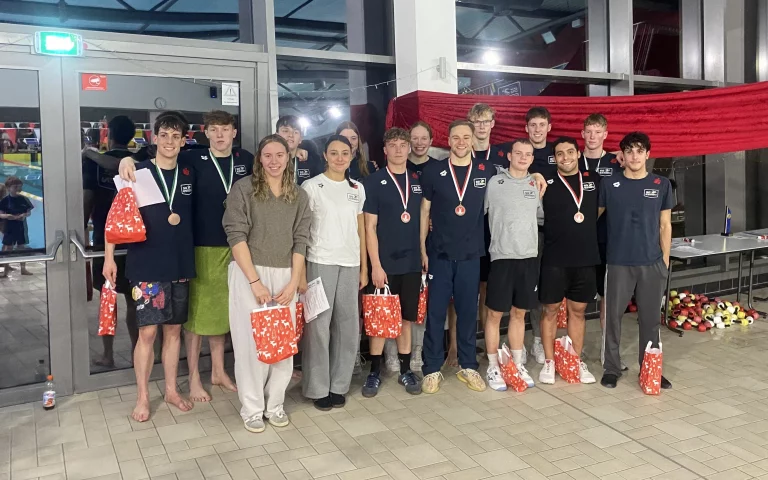 Vier Deutsche Vereinsrekorde beim Stutenkerlschwimmen